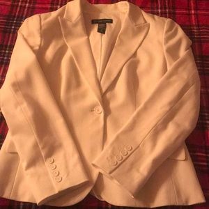 Off-white pants suit